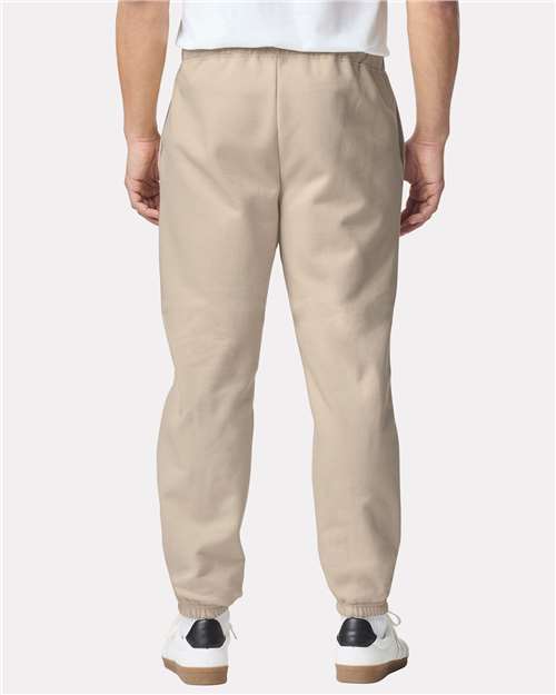 Gildan Unisex Softstyle® Midweight Pocket Sweatpants SF100