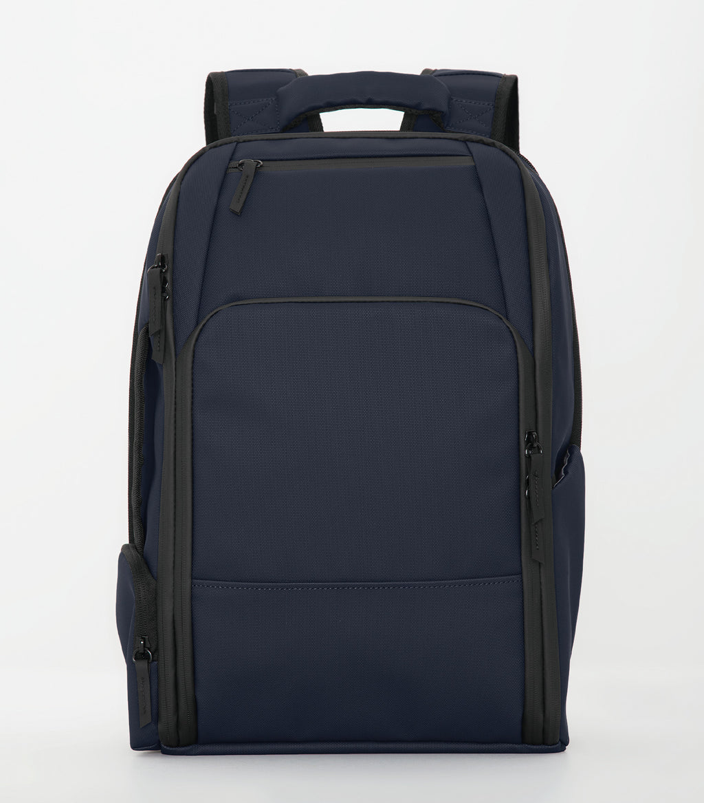COAL HARBOUR® BOARDROOM TRAVEL BACKPACK. 23.5L