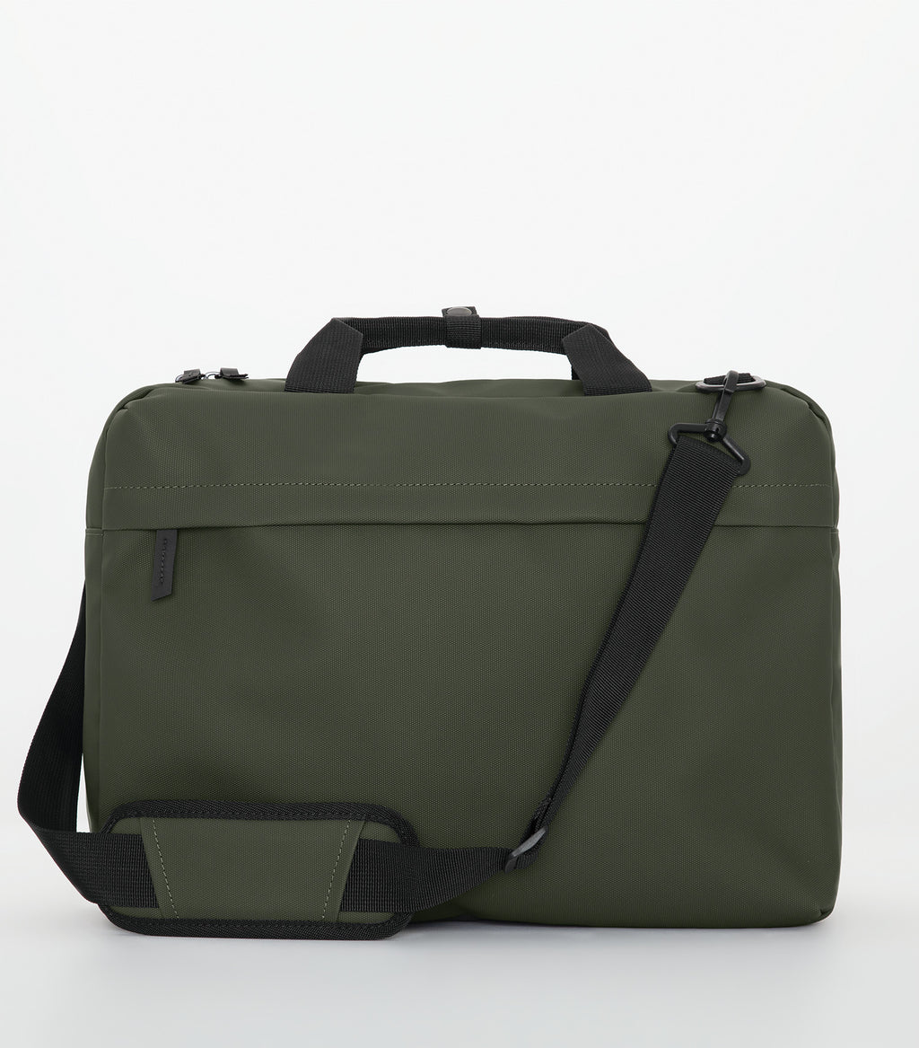 COAL HARBOUR® BOARDROOM CONVERTIBLE BRIEF PACK. 19.5L