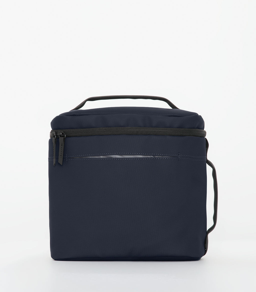 COAL HARBOUR® BOARDROOM INSULATED LUNCH BAG. 9.8L